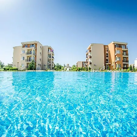 Relax Sunny Апартаменты *